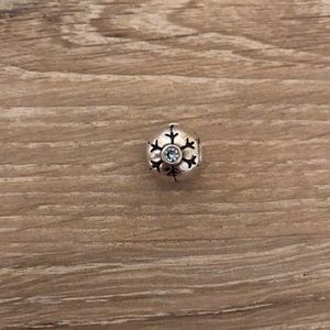 Pandora Snowflake Charm ❄️